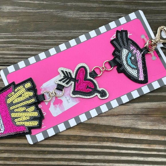 Betsey Johnson Keychain Gold Tone Hardware Eye Heart & French Fries Keys Holder - Picture 4 of 11